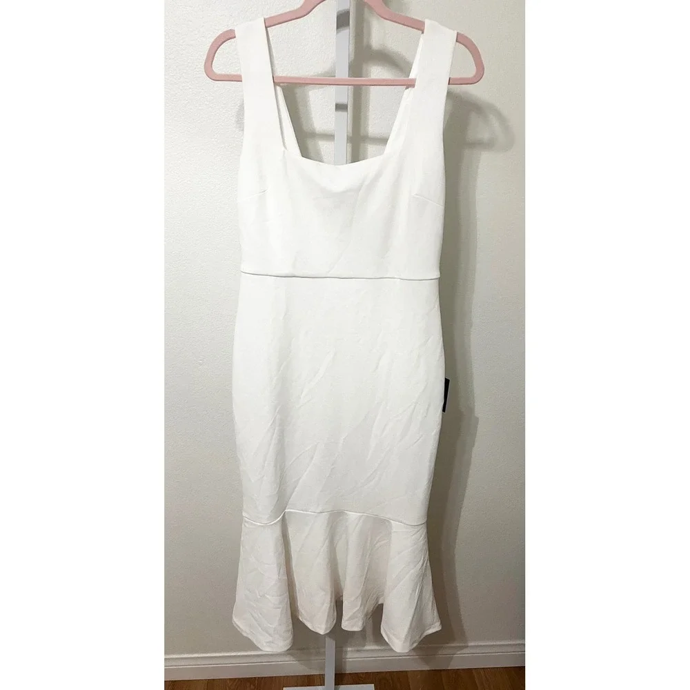 NWT Lulus Moment Maker White Square Neck‎ Trumpet Midi Dress Large